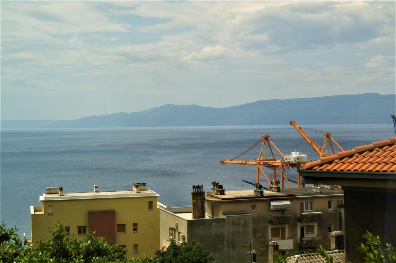 Sea Flower Apartment Rijeka Exterior photo